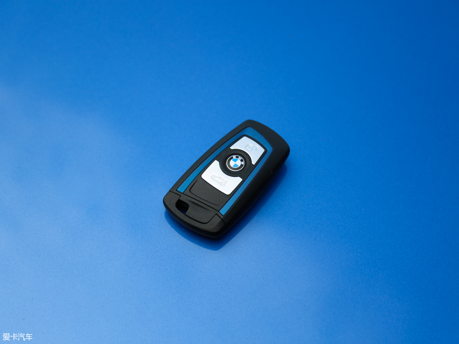 2016R3ϵ 328i xDrive M \