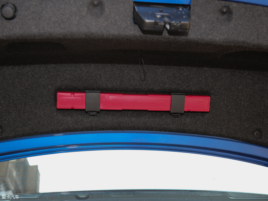 2016R3ϵ 328i xDrive M \