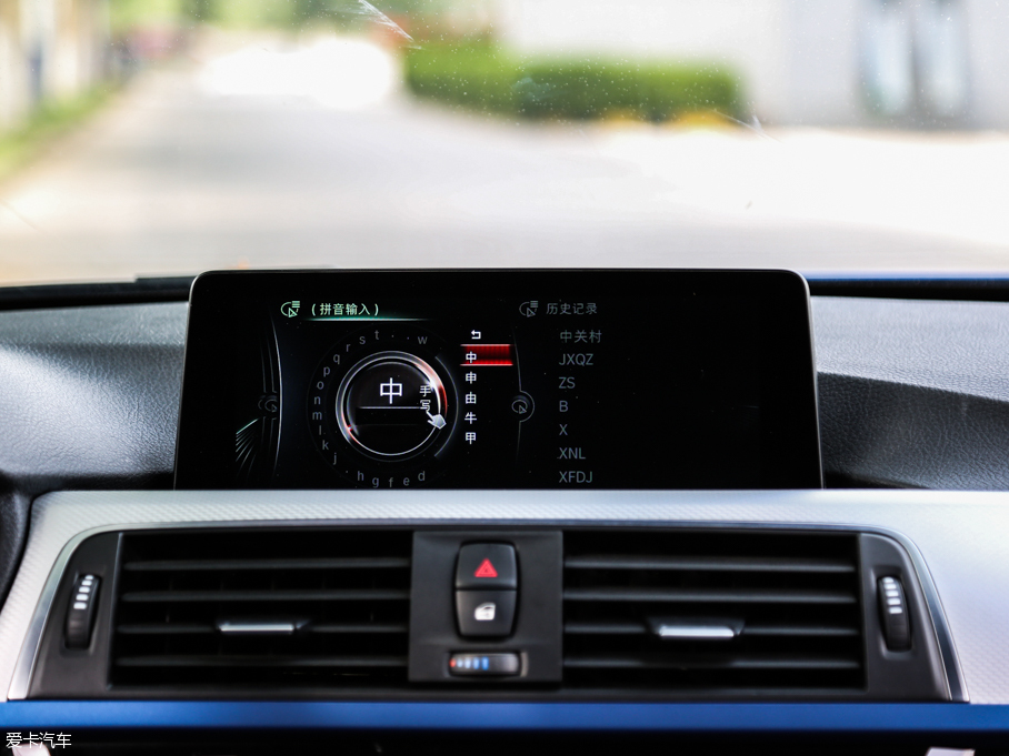 2016R3ϵ 328i xDrive M \