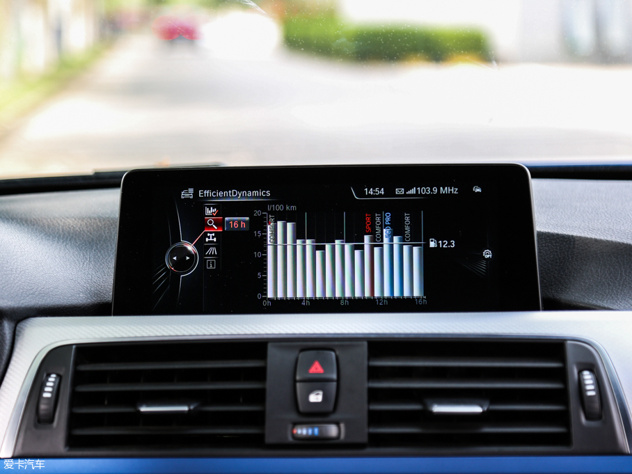 2016R3ϵ 328i xDrive M \