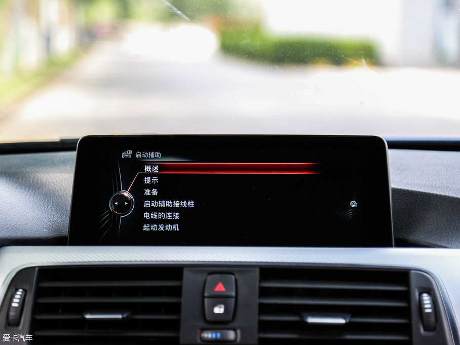 2016R3ϵ 328i xDrive M \(yn)