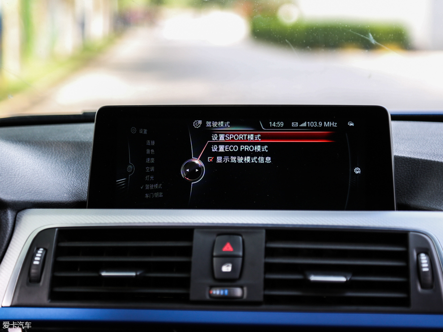 2016R3ϵ 328i xDrive M \