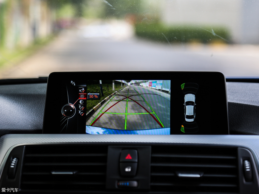 2016R3ϵ 328i xDrive M \