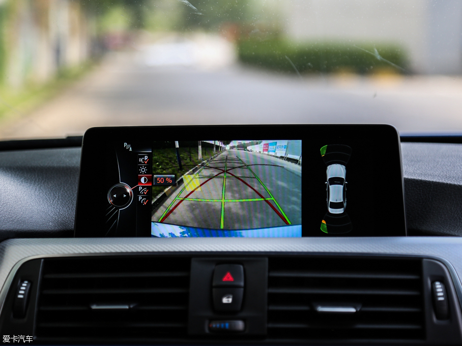 2016R3ϵ 328i xDrive M \