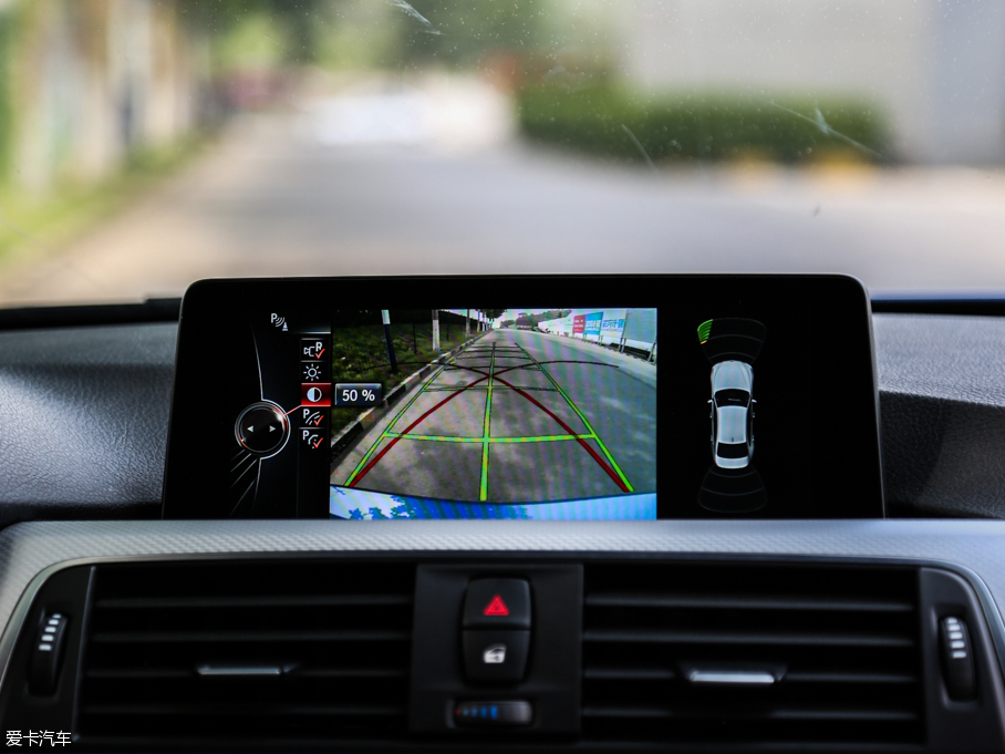 2016R3ϵ 328i xDrive M \