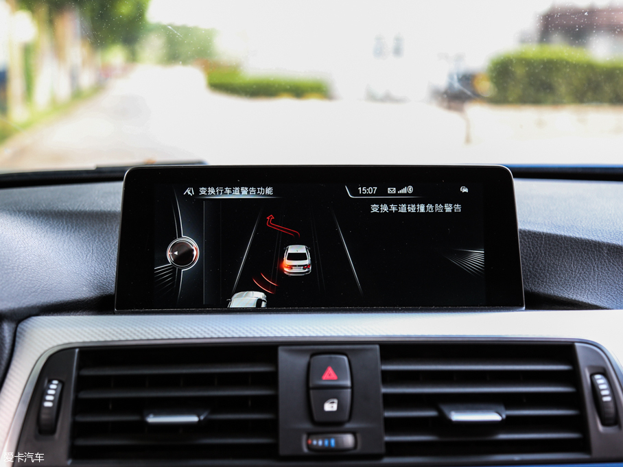 2016R3ϵ 328i xDrive M \