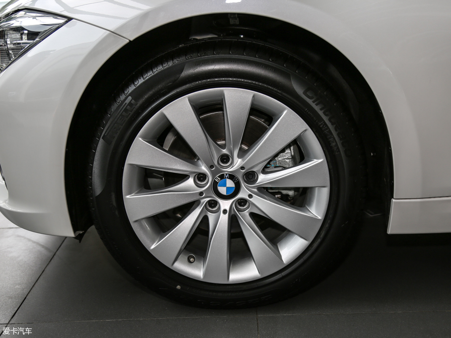 2016R3ϵ 328Li r(sh)