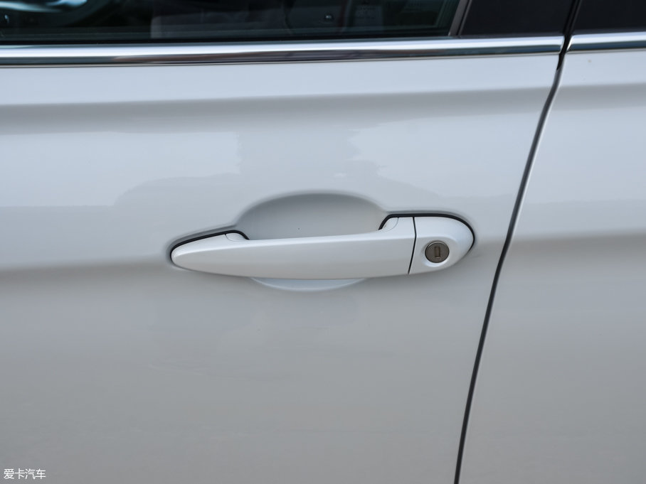 2016R3ϵ 320Li Mȡ