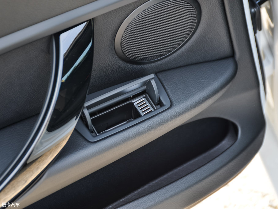 2016R3ϵ 320Li Mȡ