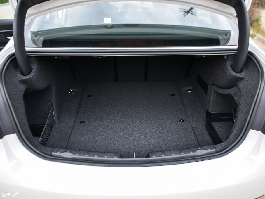 2016R3ϵ 320Li Mȡ