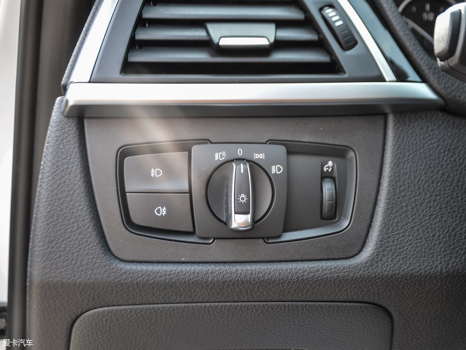 2016R3ϵ 320Li Mȡ