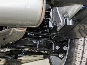 2016328i xDrive M \ ^