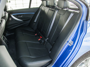 2016328i xDrive M \ g