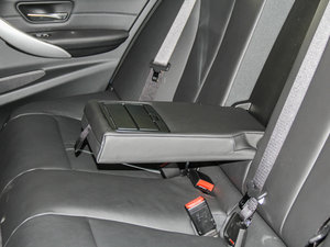 2016328i xDrive M \ g