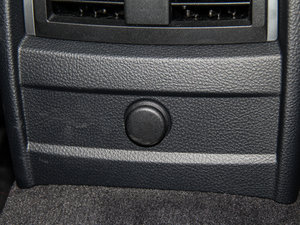 2016328i xDrive M \ g