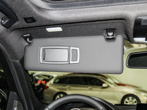 2016328i xDrive M \ g