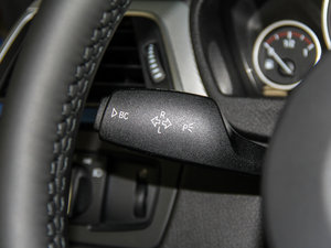 2016328i xDrive M \ п؅^(q)