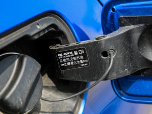 2016328i xDrive M \ ^