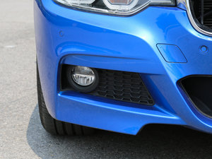 2016328i xDrive M \ ^