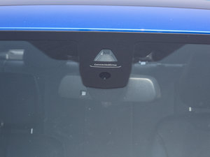 2016328i xDrive M \ ^