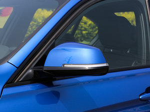 2016328i xDrive M \ ^