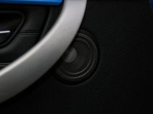 2016328i xDrive M \ g