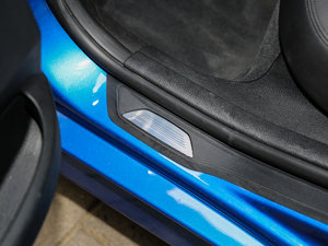 2016328i xDrive M \ g