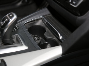 2016328i xDrive M \ g