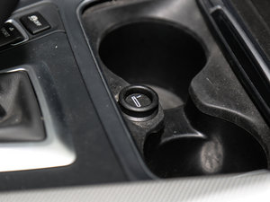 2016328i xDrive M \ g