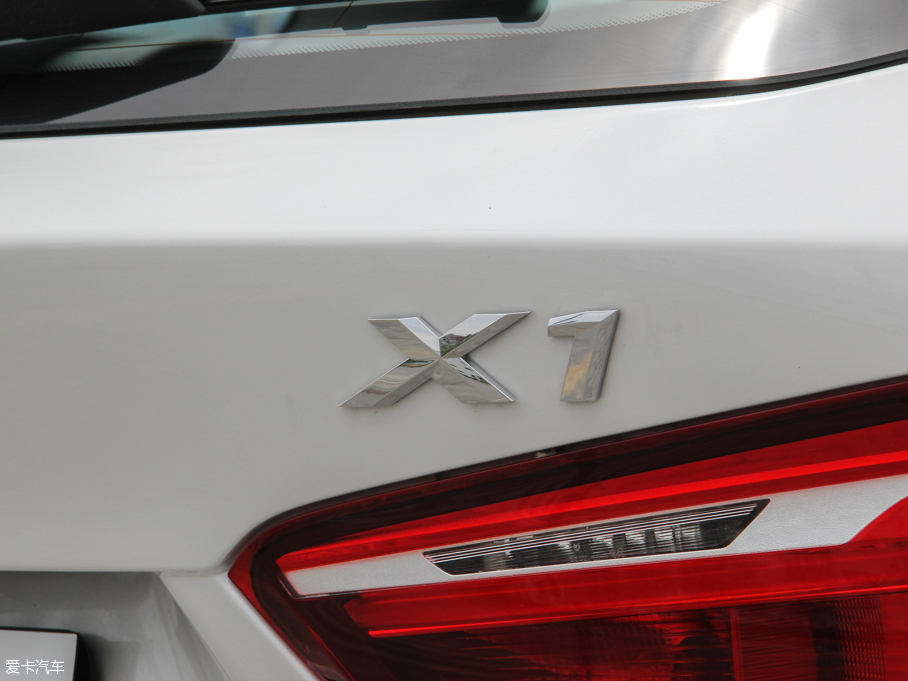 2016RX1 sDrive18Li A