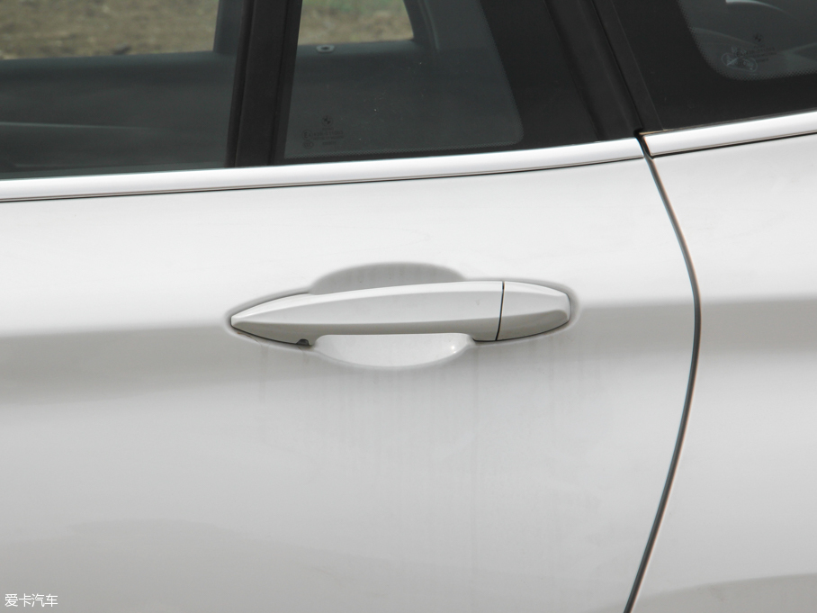 2016RX1 sDrive18Li A