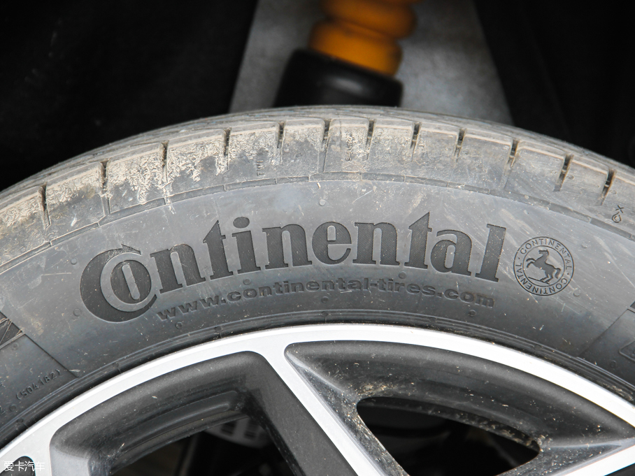 2016��RX1 sDrive18Li ���A��