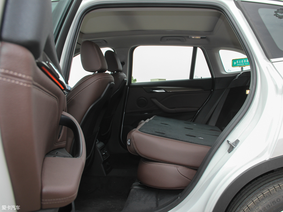 2016RX1 sDrive18Li A