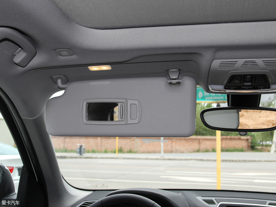 2016RX1 sDrive18Li A