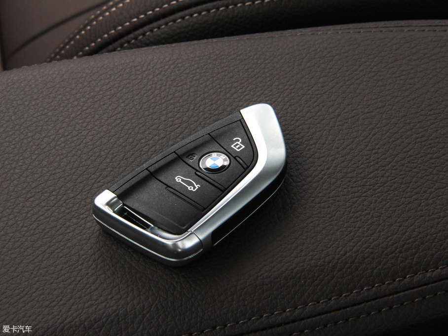 2016RX1 sDrive18Li A