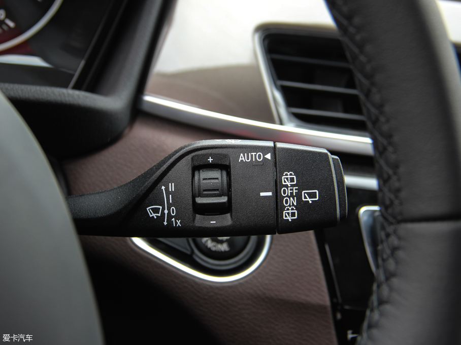 2016��RX1 sDrive18Li ���A��