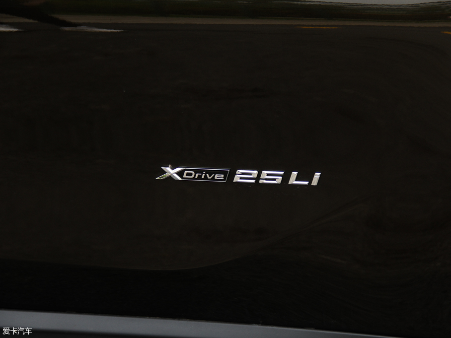 2016RX1 xDrive25Li A