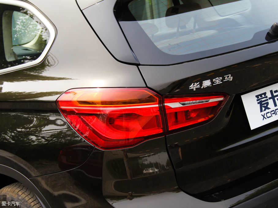 2016RX1 xDrive25Li A