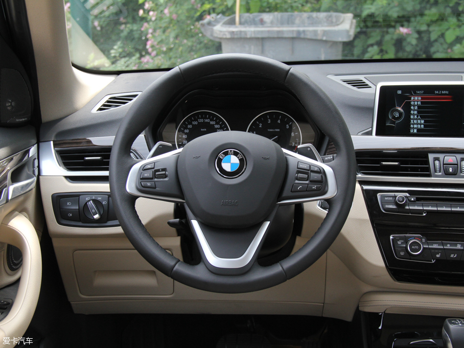 2016��RX1 xDrive25Li ���A��