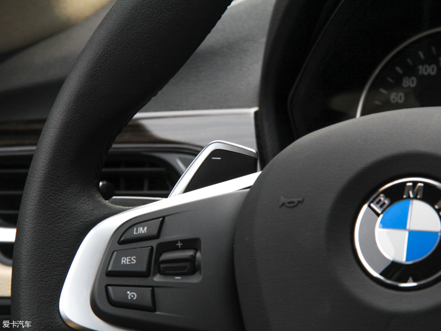 2016��RX1 xDrive25Li ���A��