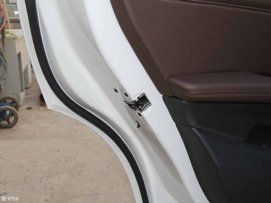 2016RX1 sDrive20Li A