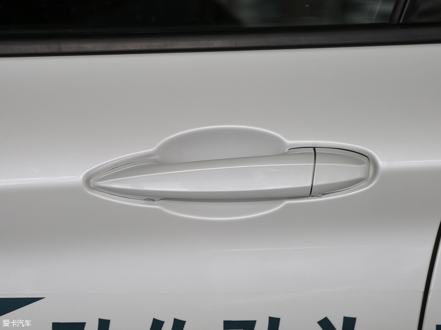 2016��RX1 sDrive18Li �r(sh��)����