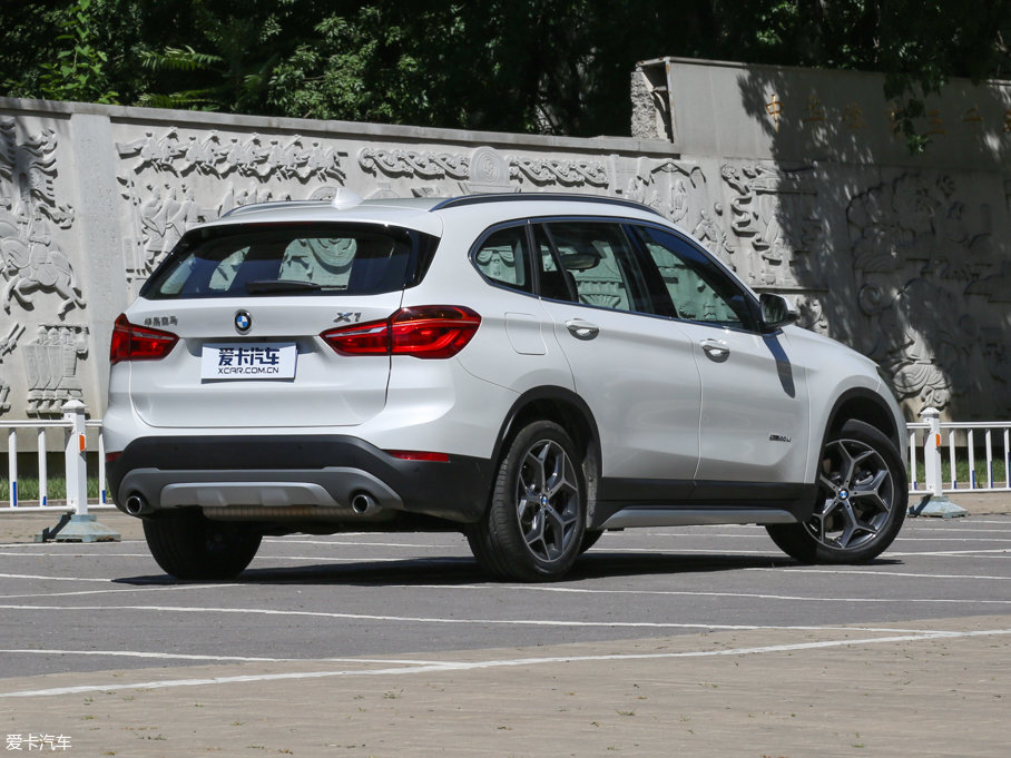 2016RX1 xDrive20Li A