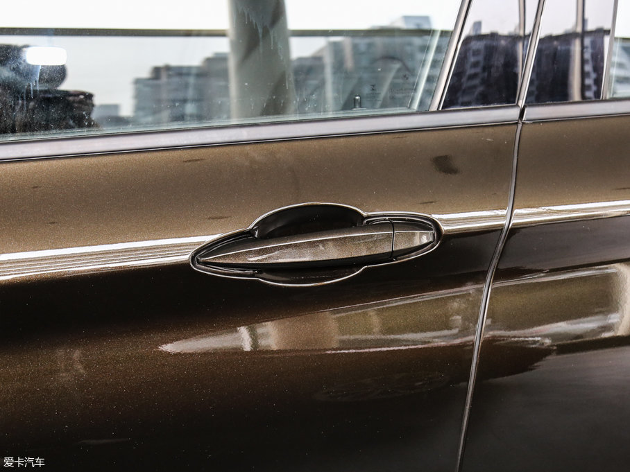 2016RX1 sDrive18Li 