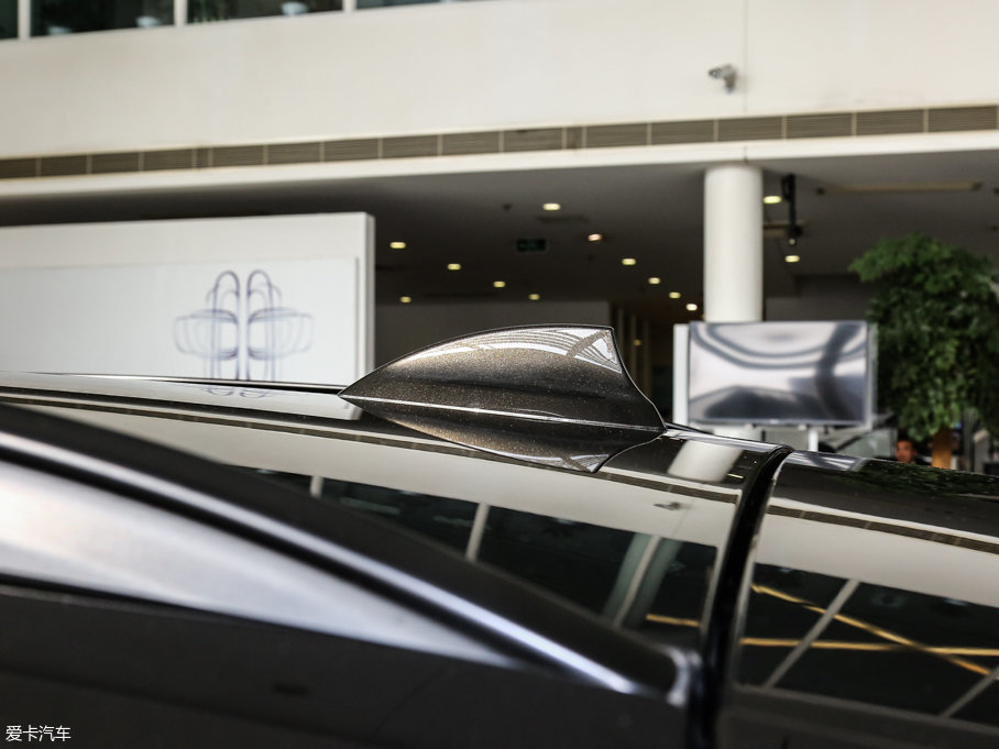 2016RX1 sDrive18Li 