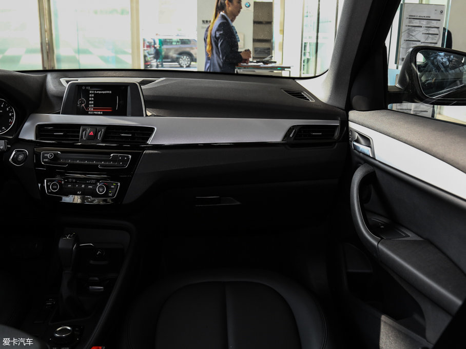 2016RX1 sDrive18Li 