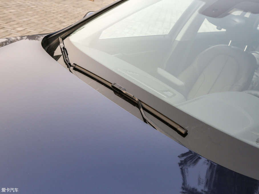 2016RX1 sDrive18Li A