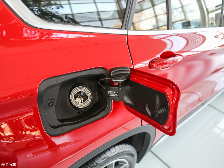 2016��RX1 sDrive20Li ���A��