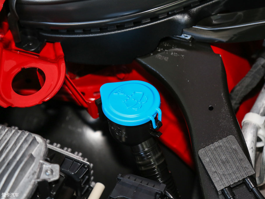 2016��RX1 sDrive20Li ���A��