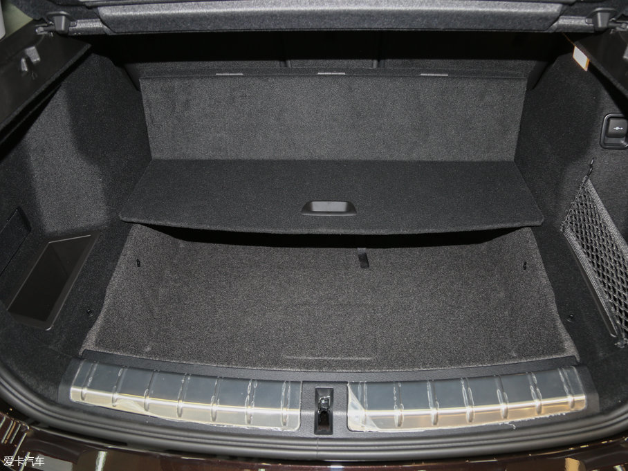 2016��RX1 sDrive18Li �r����